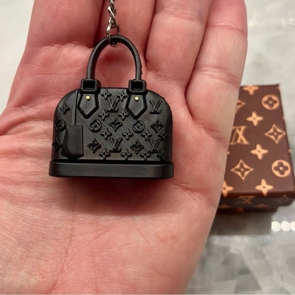 Accessories - Mini LV Fashion Handbag Keychain with Box